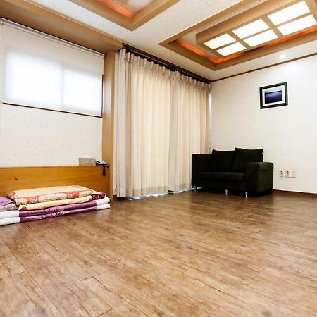 Dawoo Resortel Gangneung Esterno foto