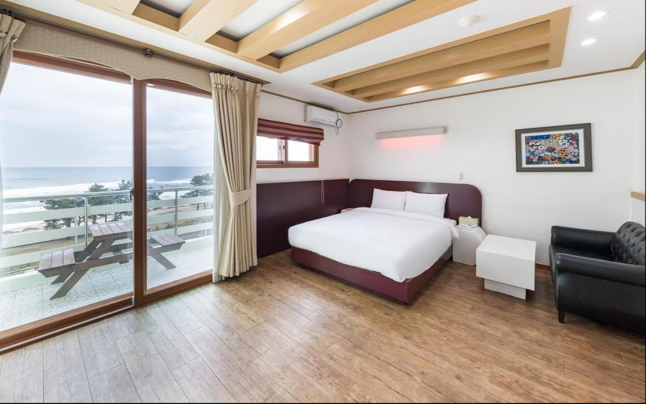 Dawoo Resortel Gangneung Esterno foto