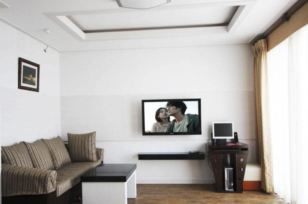 Dawoo Resortel Gangneung Esterno foto
