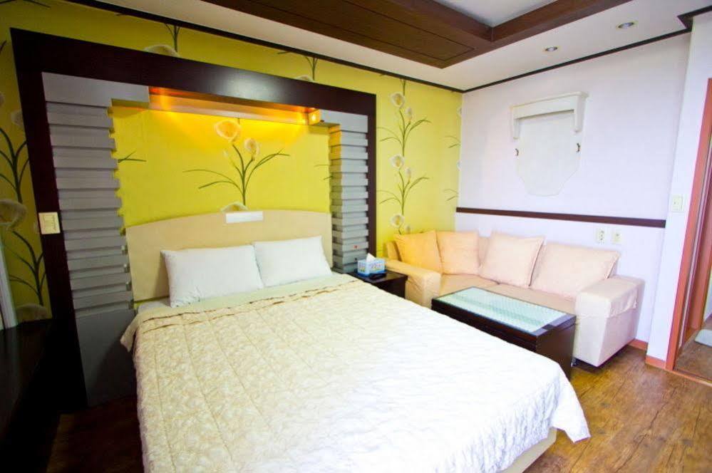 Dawoo Resortel Gangneung Esterno foto