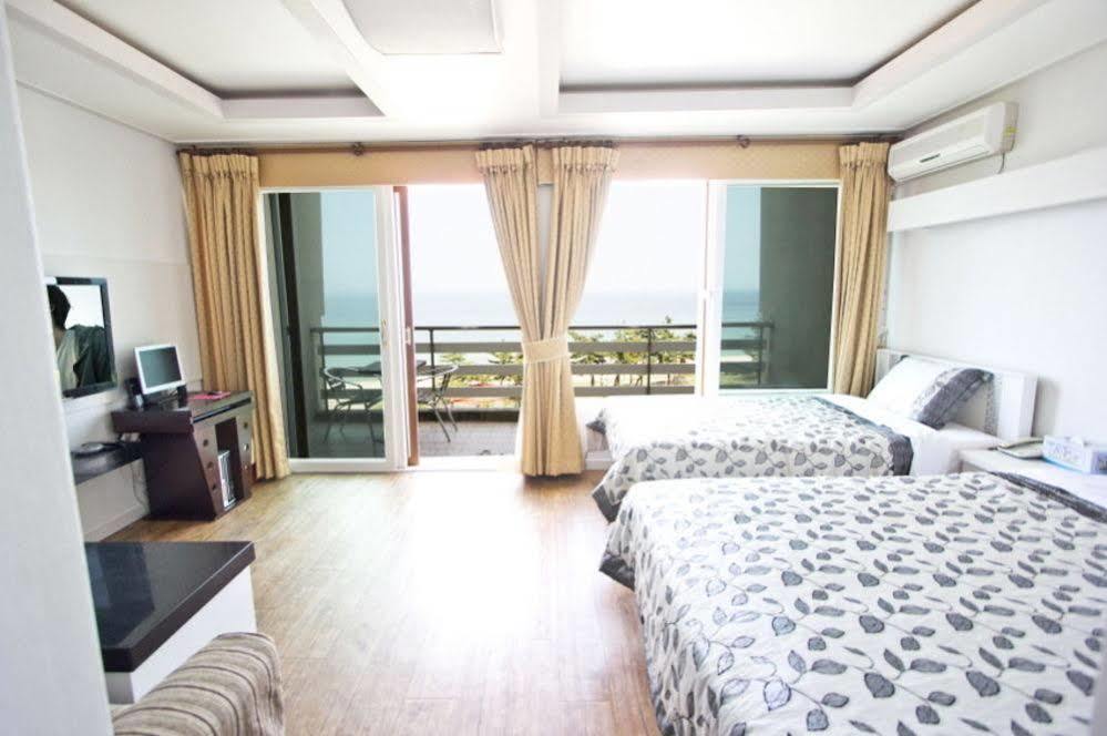 Dawoo Resortel Gangneung Esterno foto