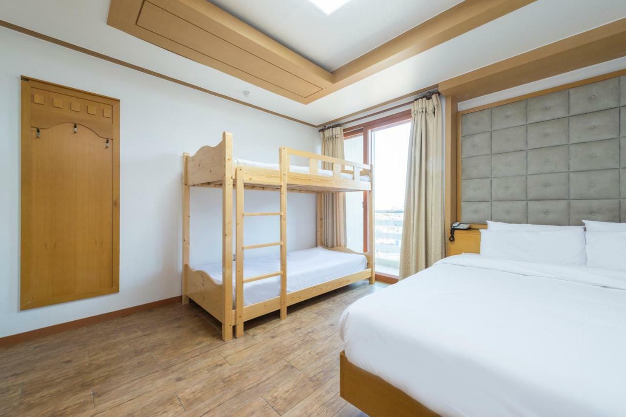 Dawoo Resortel Gangneung Esterno foto