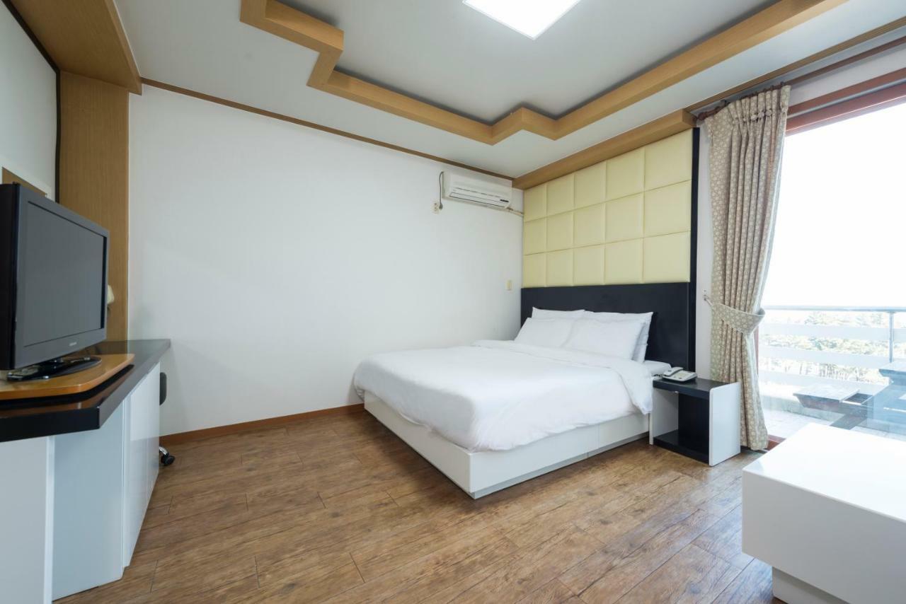 Dawoo Resortel Gangneung Esterno foto