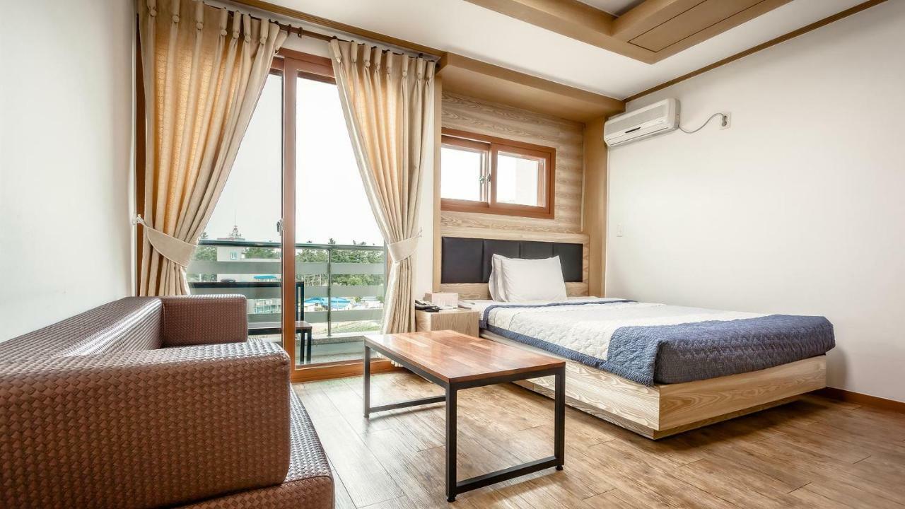 Dawoo Resortel Gangneung Esterno foto